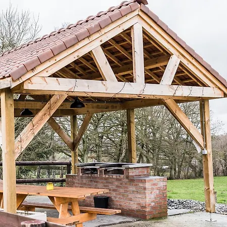 Beautiful 3-bedroom With Sauna In Quiet Area