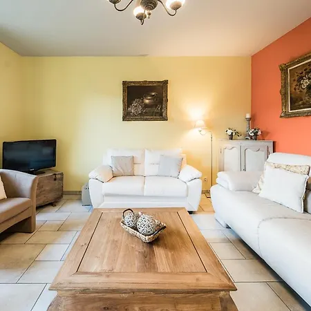 Beautiful 3-bedroom With Sauna In Quiet Area * Érezée